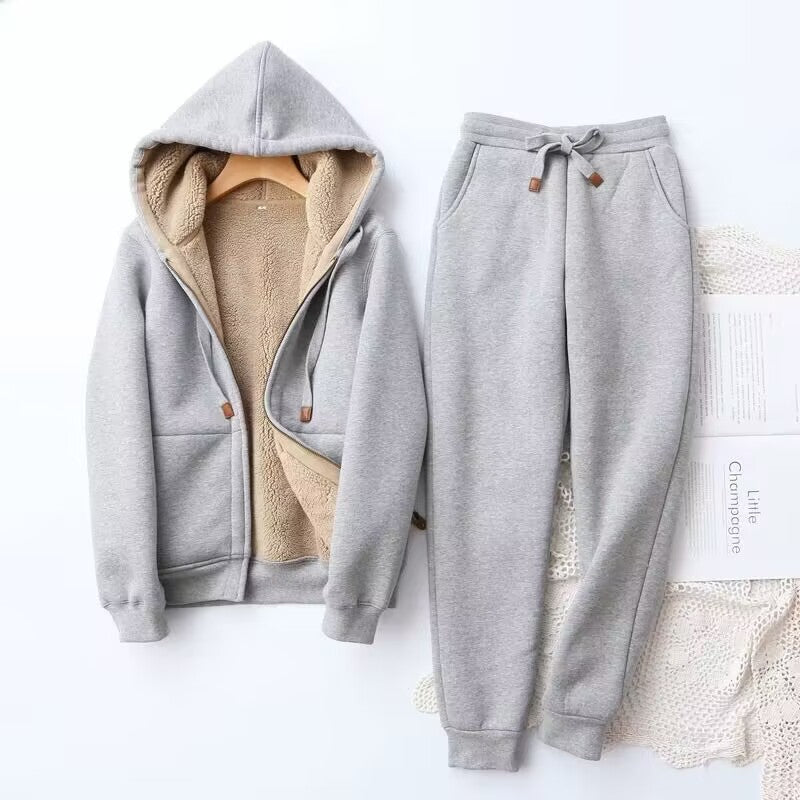 Aspen | Zimowy zestaw z hoodie i joggerami damski - Image 2