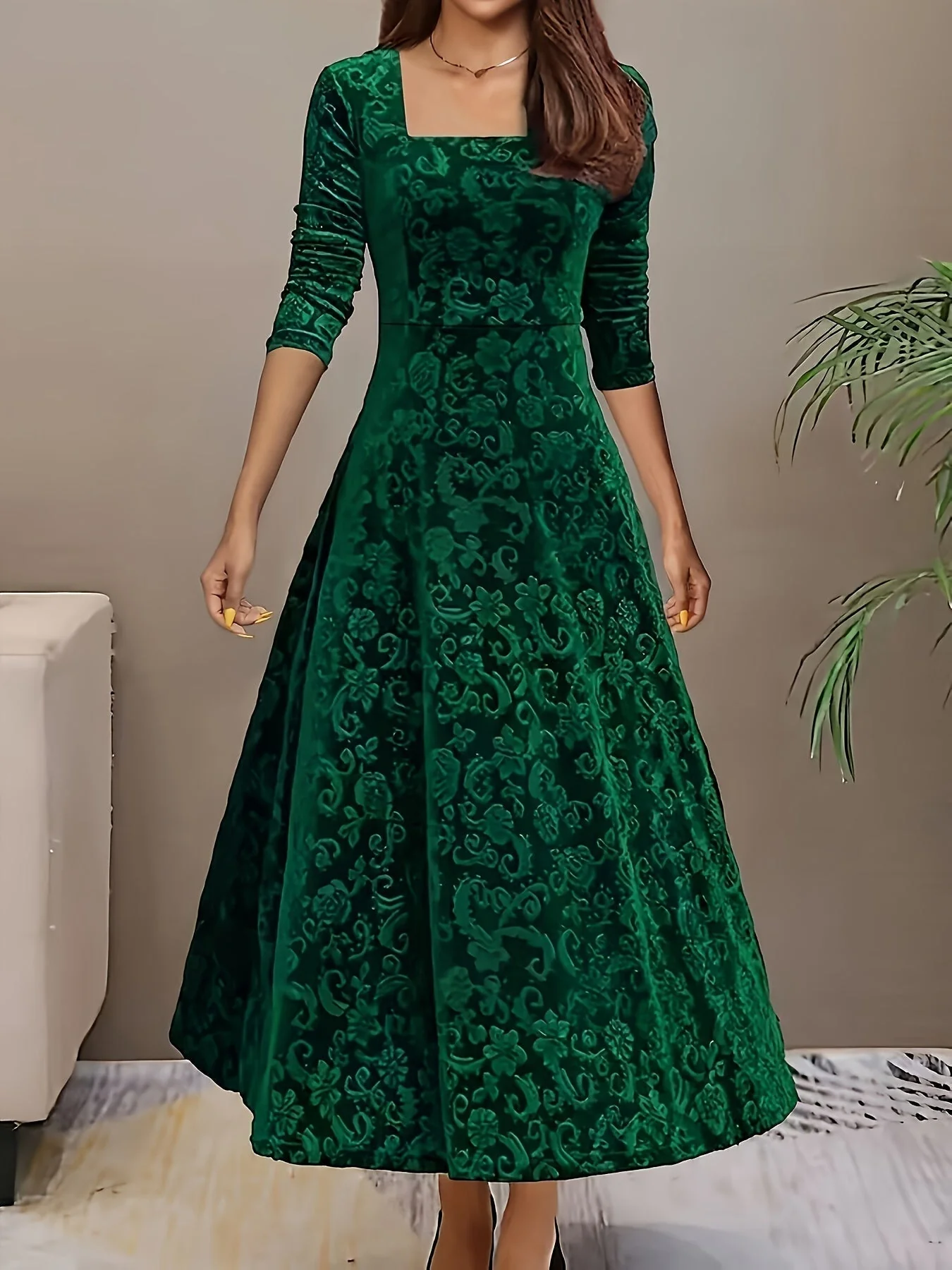 Beata | Elegancka sukienka midi z delikatnym kwiatowym wzorem damska - Image 6