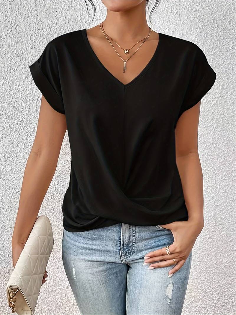Ewelina | T-shirt - Image 3