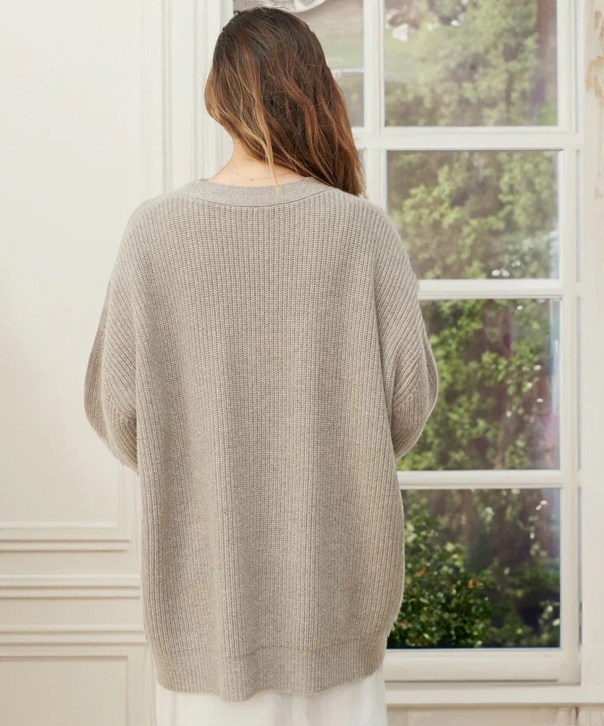 Iwona | Kardigan damski oversize - Image 17