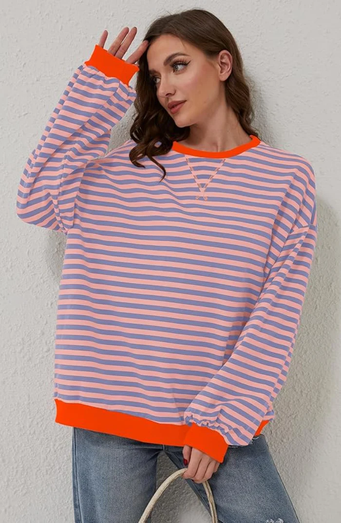 Klaudia | Oversize sweter damski w paski - Image 3