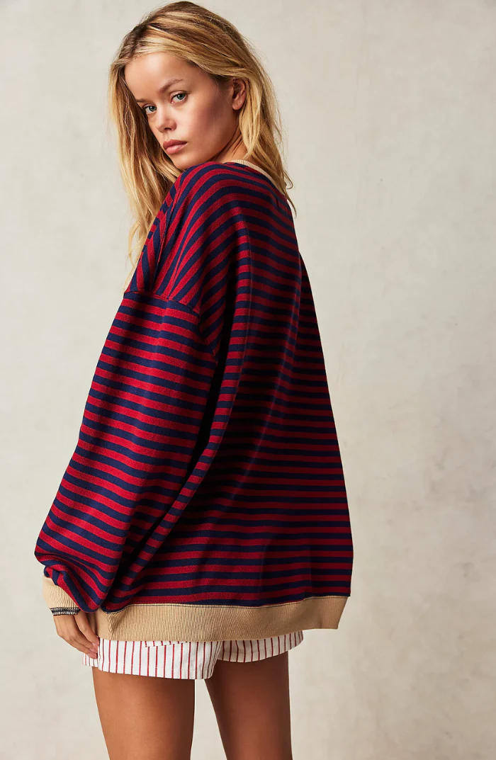 Klaudia | Oversize sweter damski w paski - Image 6