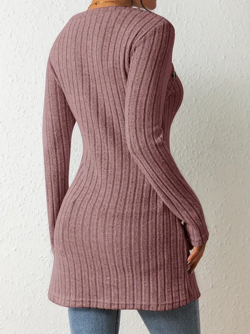 Natalia | Asymetryczny top damski z guzikami i prążkowaną strukturą - Image 6
