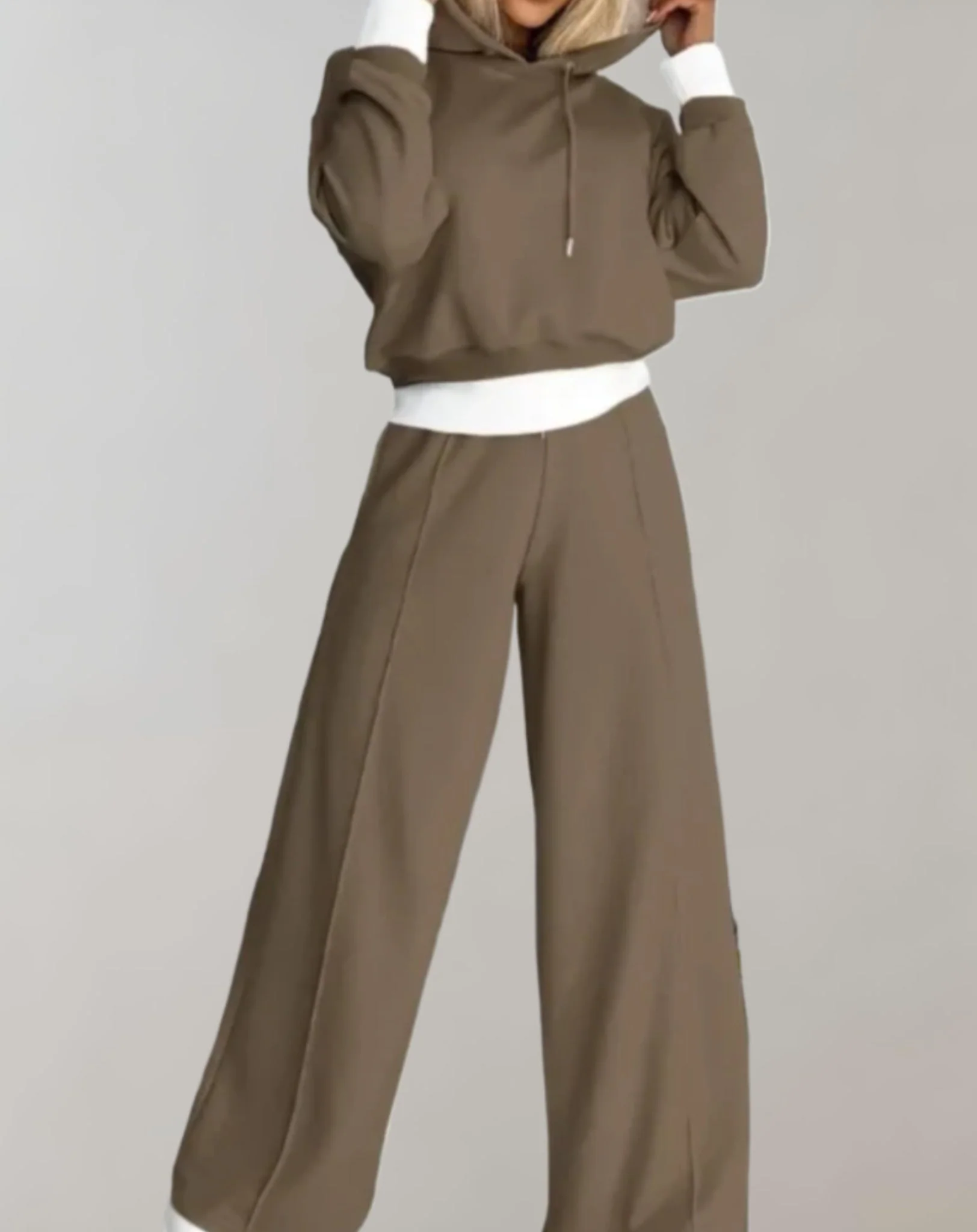 Nina | Dwuczęściowy dres hoodie z szerokimi spodniami damski - Image 5
