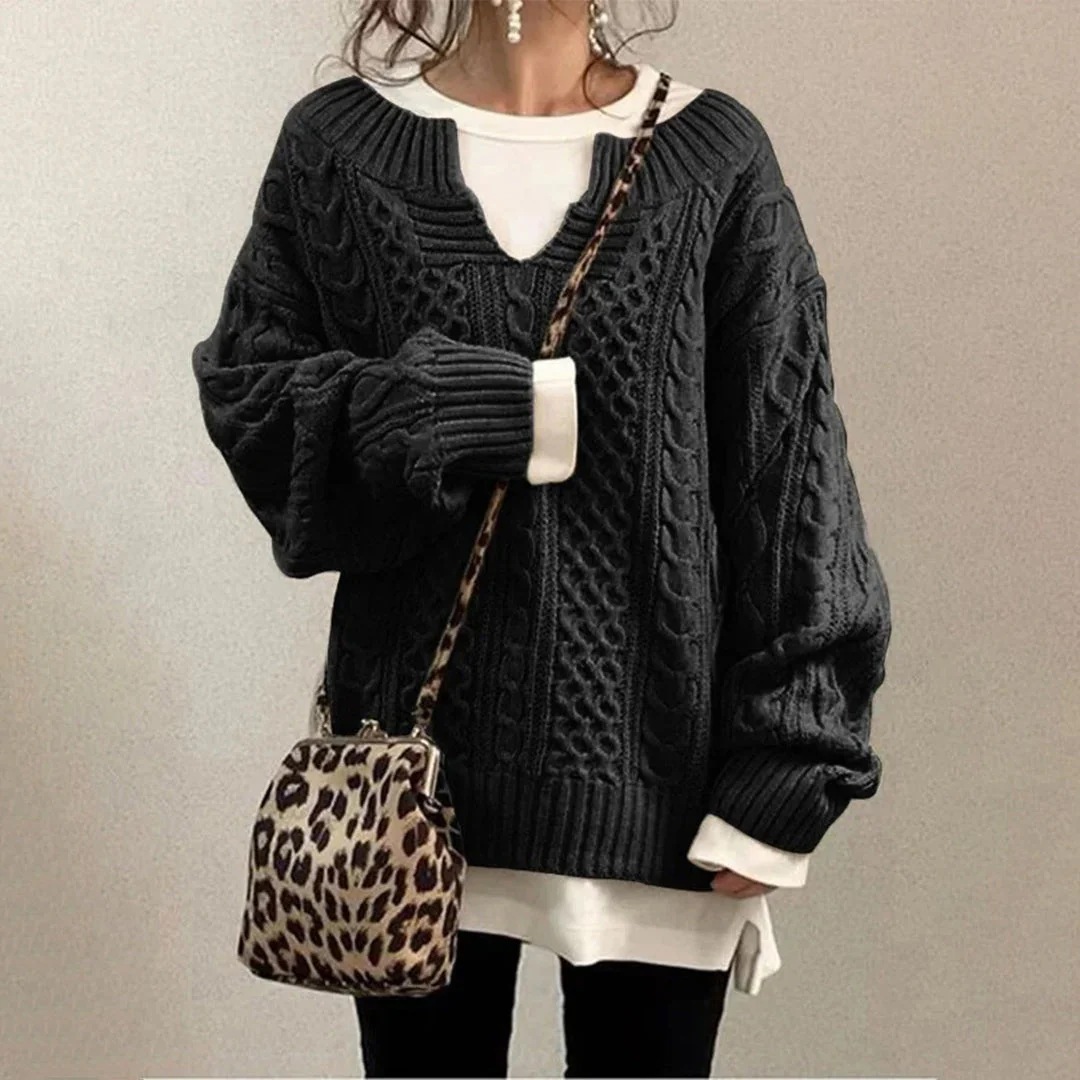 Nina | Sweter damski zimowy oversize w kablowym splocie - Image 4
